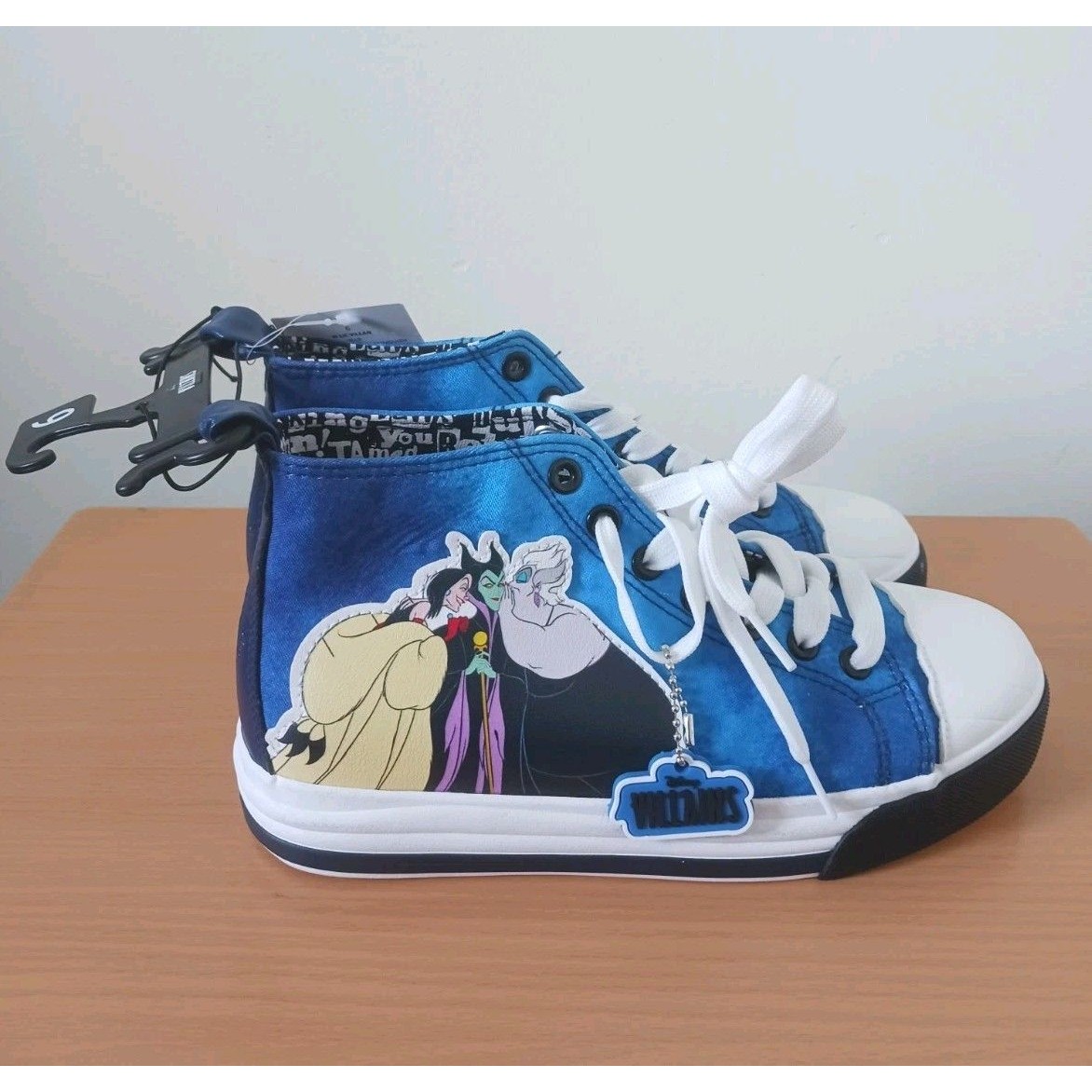 Disney Villains Ground Up Womens High Top Blue Sneakers Size 6